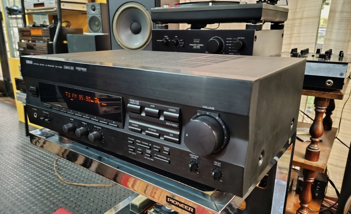 yamaha-rxv393